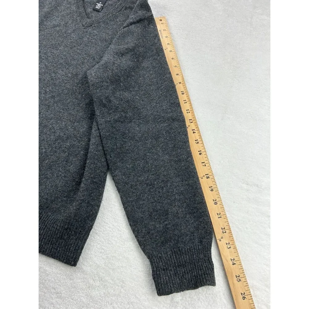 GRAYSON & DUNN 100% Lambs Wool Sweater Men M‎ Gray V Neck Grandpa Core Comfy